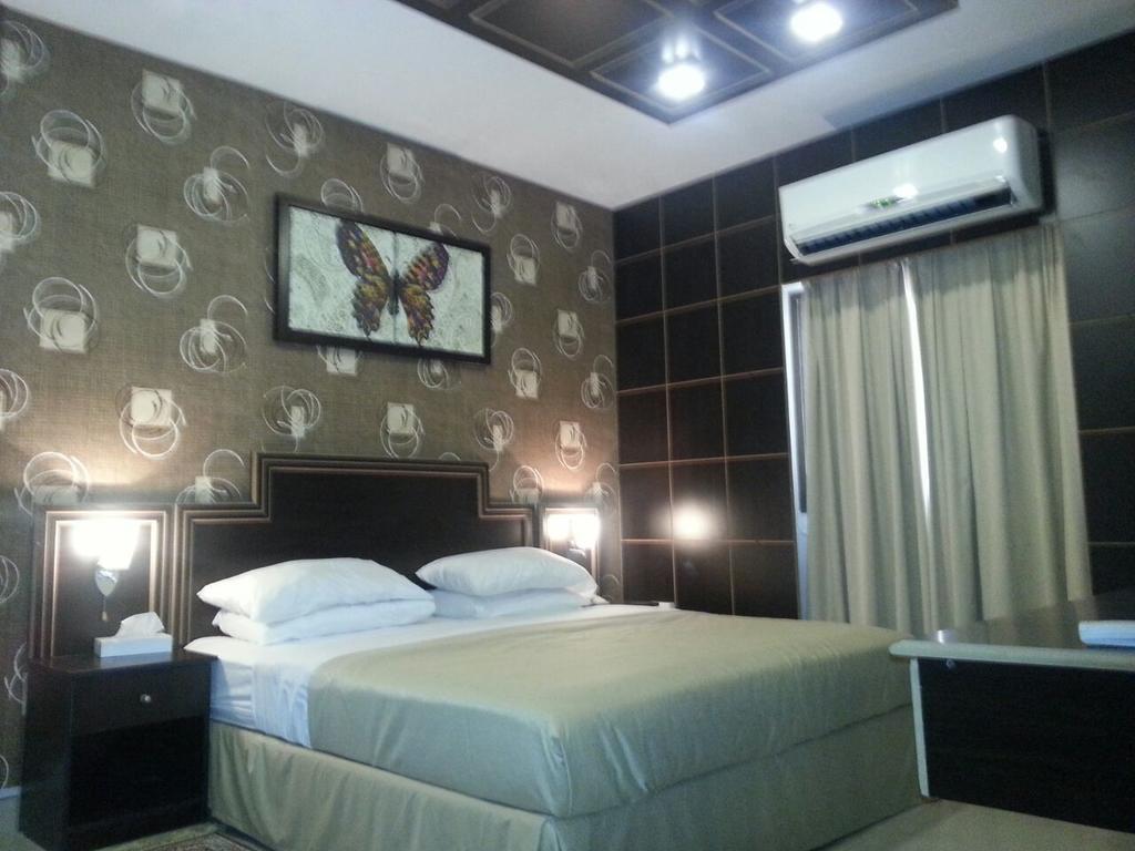 מוסקט Dolphin Hotel מראה חיצוני תמונה