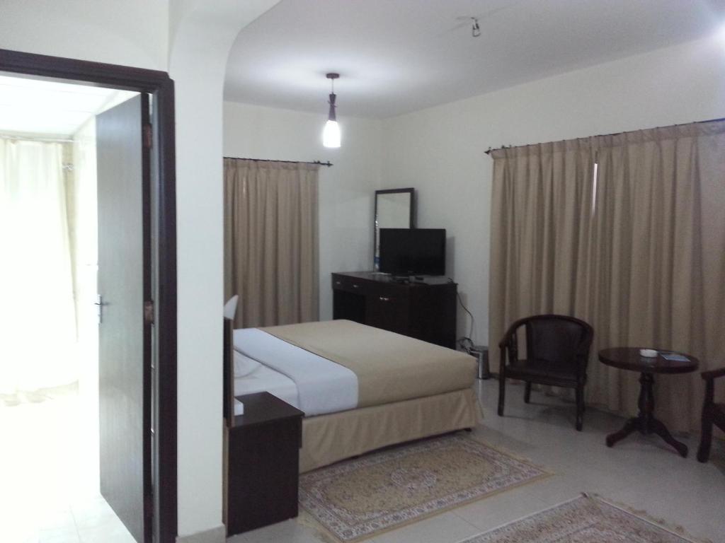 מוסקט Dolphin Hotel מראה חיצוני תמונה